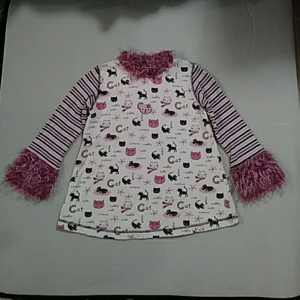 Nice 2 piece misteevus cat print 🐱